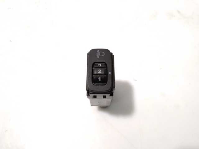 Кнопка коректора фар MR506482 MITSUBISHI