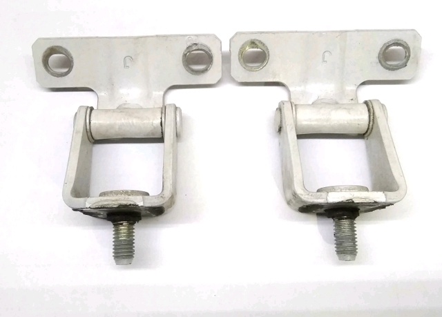 Шарнір кришки багажника MR556091 MITSUBISHI