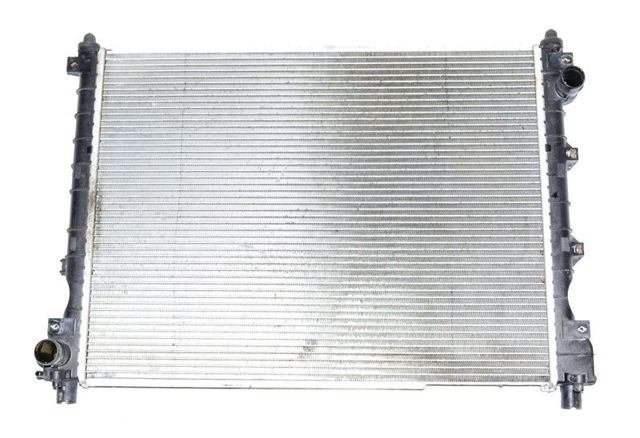 Радіатор системи охолодження двигуна PCC000320 LAND ROVER