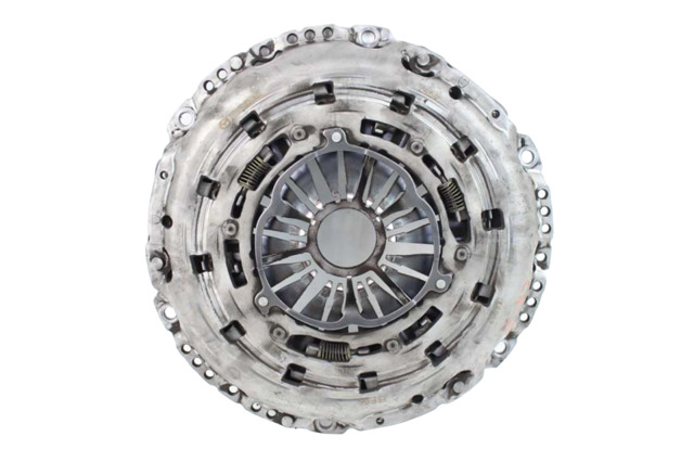 Корзина зчеплення SH0116410A MAZDA