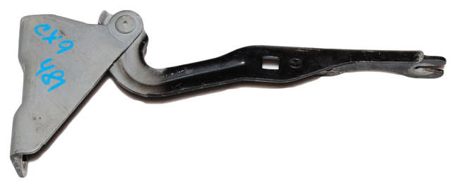 Петля капота, права TD1152410A MAZDA