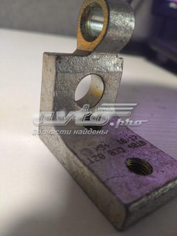 Петля передніх дверей права 1Z0833401B VAG