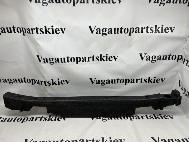 Абсорбер бампера переднього 2GA807248 VAG