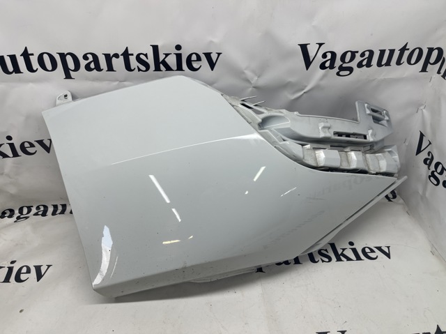 Бампер задній, ліва частина 4KE807521HGRU VAG