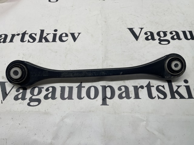 Балансир задній правий 4M0505292D VAG