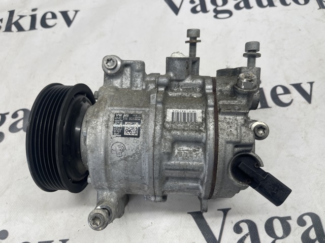 Компресор холодоагенту 4M0816803 VAG