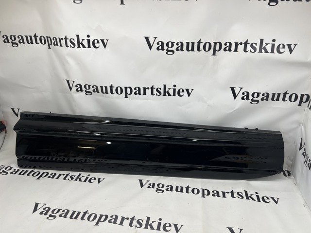 Молдинг передніх лівих дверей 4M0853959PGRU VAG