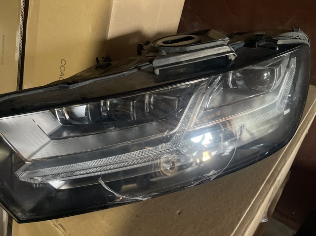 Фара основна ліва 4M0941783C VAG