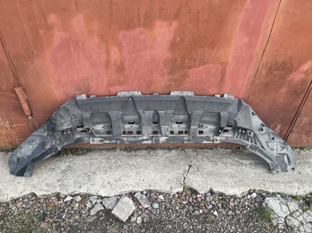 Кенгурятник 4M8807611D VAG