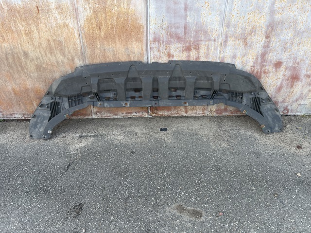 Кенгурятник 4M8807611F VAG