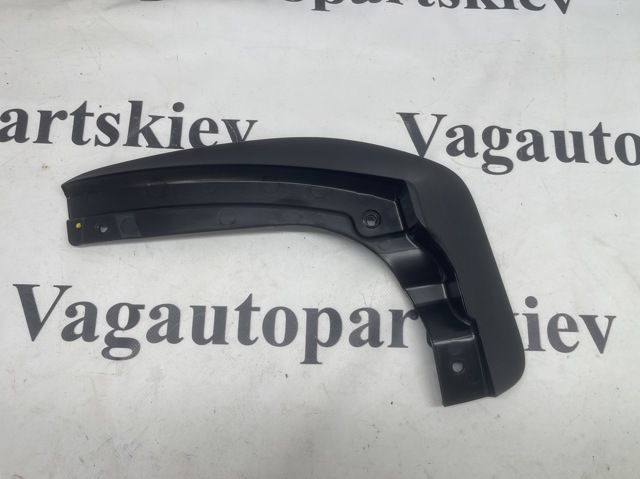 Бризковики передніх арок 565075111A VAG