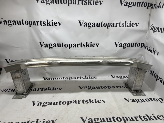 Швелер переднього бампера 760807109B VAG