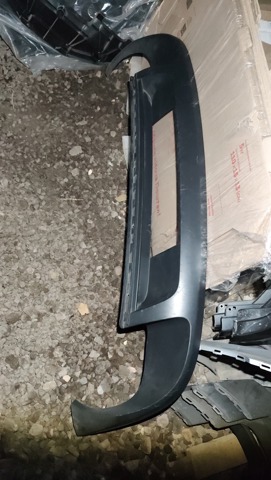 Спідниця заднього бампера 7P6807568 VAG