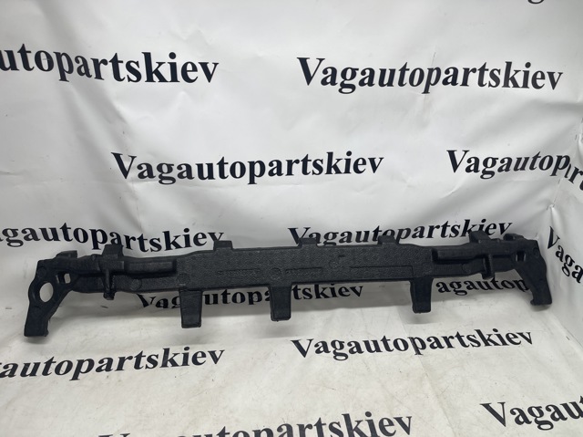 Абсорбер бампера переднього 80A807550C VAG