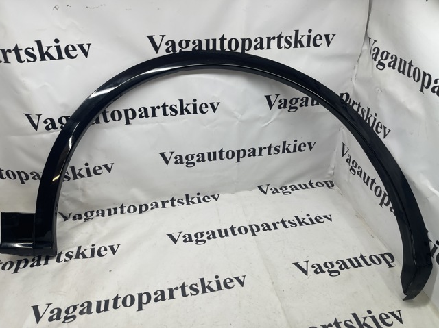 Молдинг арки крила переднього, правий 80A853718FGRU VAG