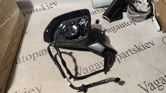 Дзеркало ліве 80B857409E9B9 VAG