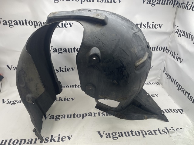 Підкрилок передній лівий 8V0821171J VAG