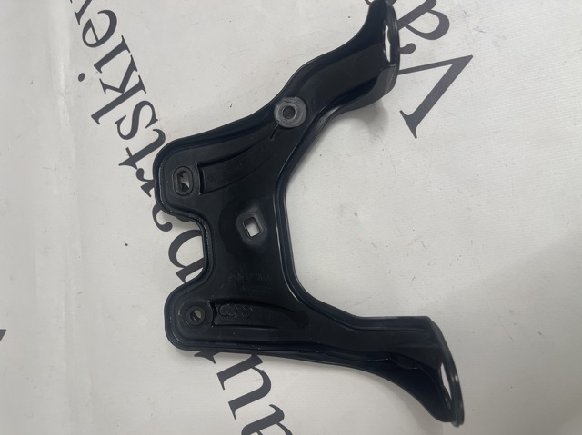 Кронштейн розширювального бачка 8W0121232L VAG