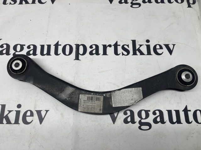 Важіль задньої підвіски верхній, лівий 8W0505397F VAG