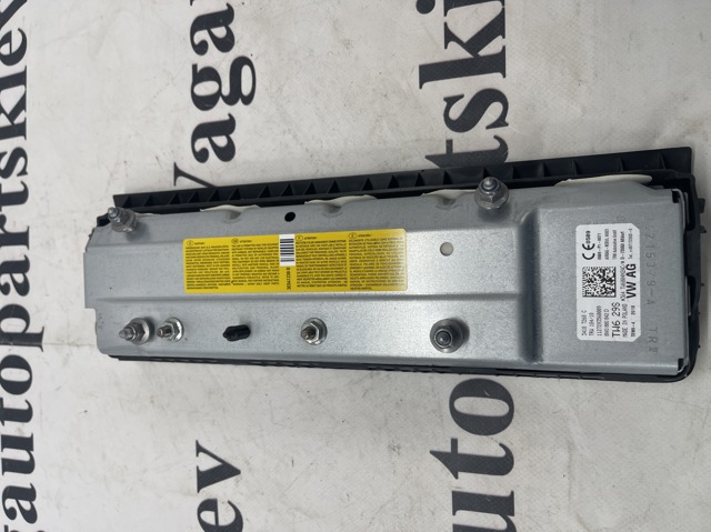 Подушка безпеки (AIRBAG) пасажирська, захисту колін 8W0880842D VAG