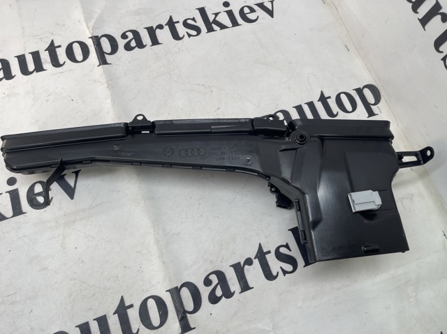 Повітропровід, розподільник повітря на консолі, центральний 8W1819726A VAG