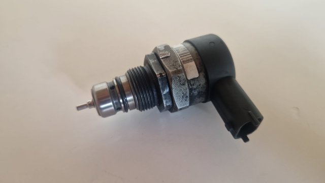 Регулятор тиску палива 0281002507 FIAT