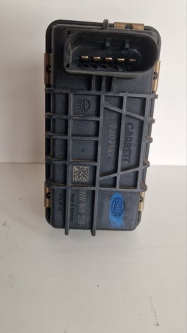 Колектор впуск нижній 03C133204AH VAG