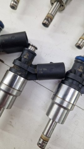 Форсунка паливна 06F906036 VAG