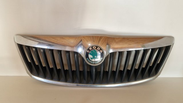 Решітка 1Z0853651C VAG