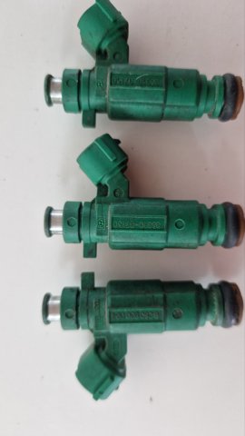 Форсунки електромагнітні 2325021020 TOYOTA