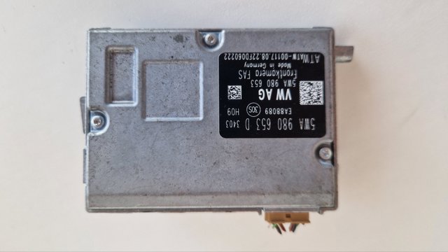 Камера заднього виду 5WA980653D VAG
