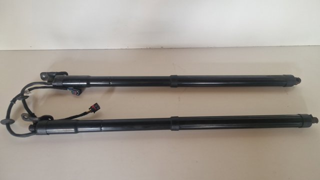 Амортизатор ляди 817803Z100 HYUNDAI