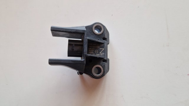 Датчик AIRBAG передній 8917353040 TOYOTA
