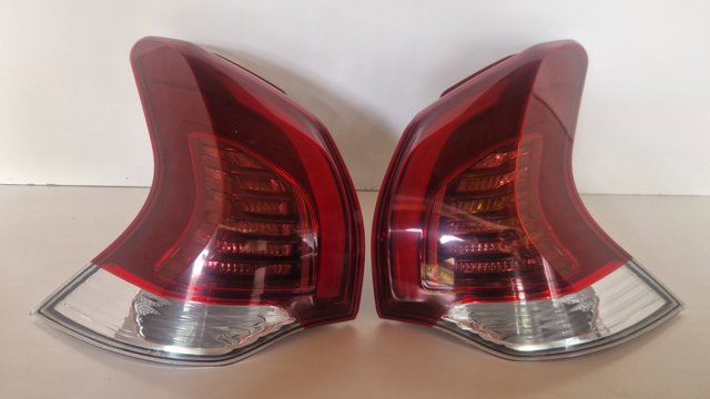 Стоп задній 9805510480 PEUGEOT