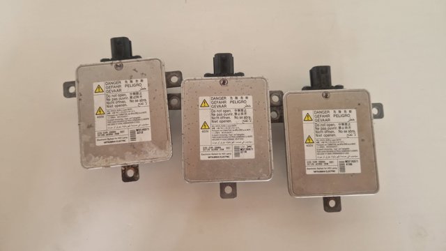 Модуль управління біксенон W3T20971 MITSUBISHI
