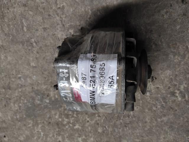 Генератор 0120489685 BOSCH