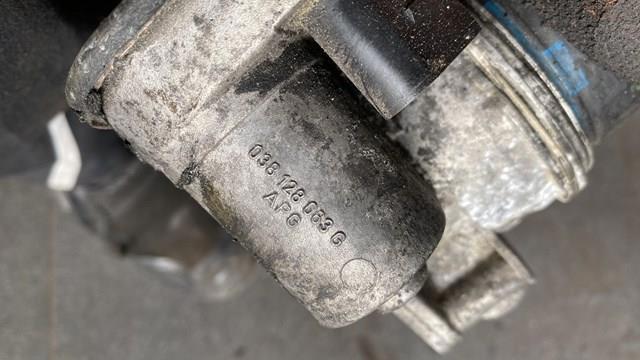 Дросільна заслінка в зборі 038128063G VAG