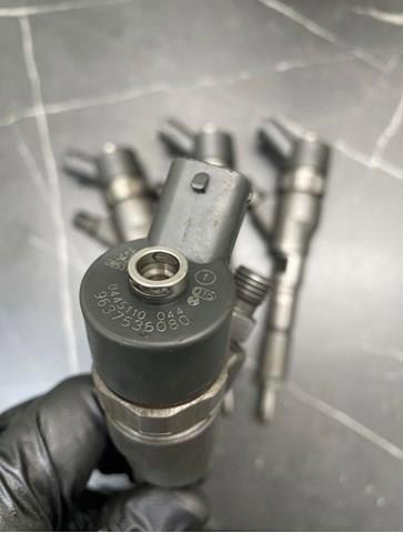 Форсунки електромагнітні 0445110044 BOSCH