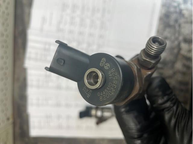 Форсунка інжектора 0445110146 BOSCH