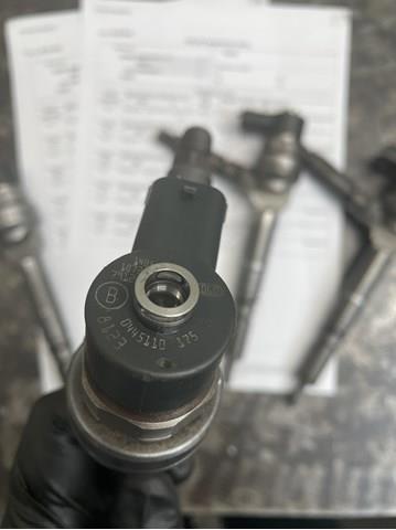 Форсунки електромагнітні 0445110175 BOSCH