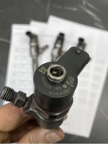 Форсунки електромагнітні 0445110183 BOSCH