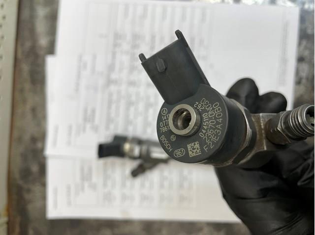 Форсунки електромагнітні 0445110262 BOSCH