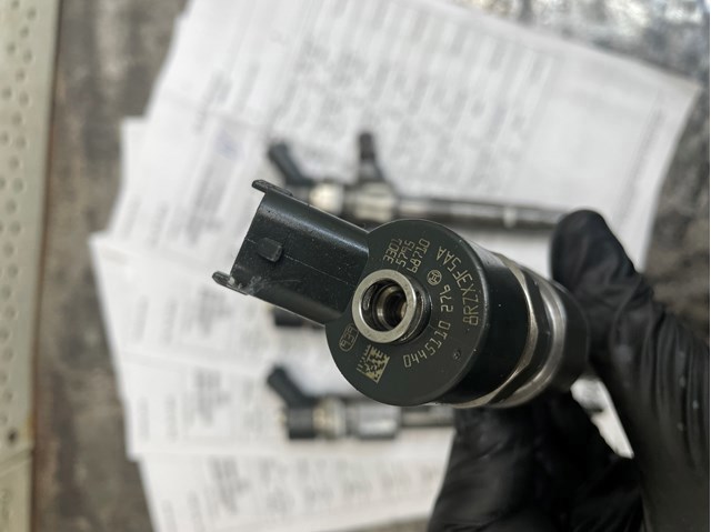 Форсунки електромагнітні 0445110276 BOSCH