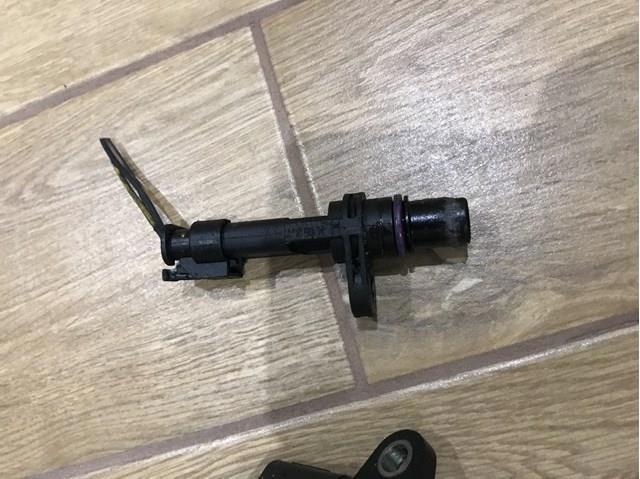 Датчик положення распредвалу 04L907601C VAG