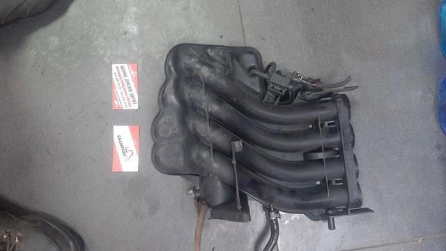 Колектор впуск верхній 06A133205E VAG