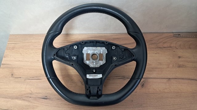 Рульове колесо 100527900D TESLA
