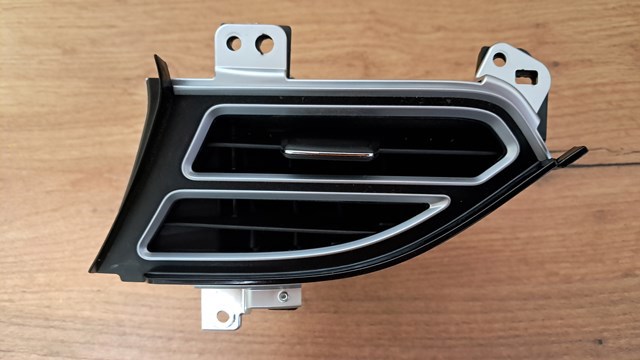 Решітка повітроводу ліва 100783400C TESLA