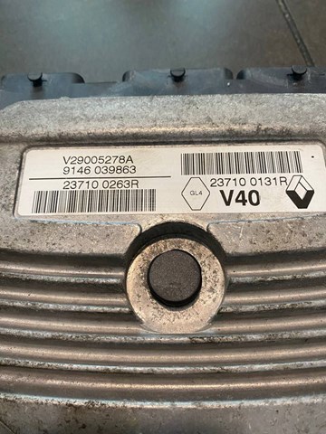 Модуль управління двигуном 237100263R RENAULT