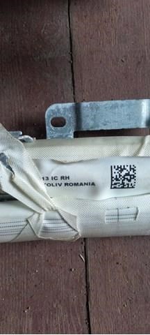 Подушка безпеки, збоку права айрбег 31271737 VOLVO
