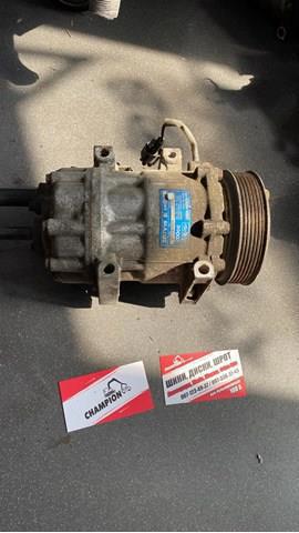 Компресор кліматичної установки 31291881 VOLVO